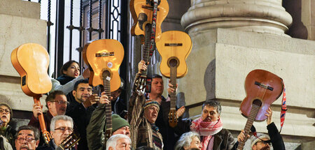 Tausend Gitarren für Daniel Jadue: Kreativer Soliprotest für den...