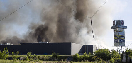 Einkaufszentrum in Warschau in Flammen (12.5.2024)