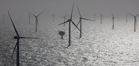 Energieriese RWE betreibt vor der Nordseeinsel Helgoland bereits... Energieriese RWE betreibt vor der Nordseeinsel Helgoland bereits...