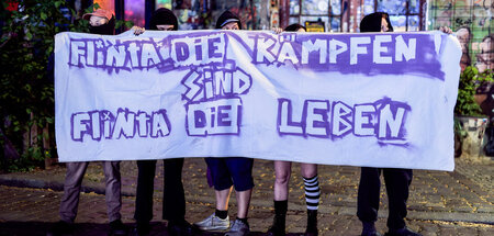 Feministische Demo »Take Back the Night« am Vorabend des 1. Mai ...