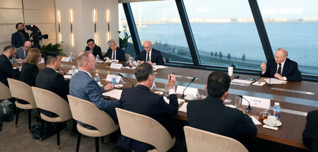 Der russische Präsident Wladimir Putin während seiner Pressekonf...