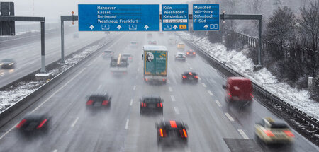 Fünf Spuren auf jeder Seite soll auch die erweiterte A 5 haben (...