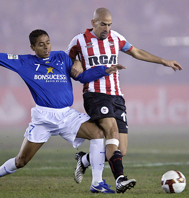 Würde alle seine Titel geben für den Pott: Juan Sebastián Verón ... Würde alle seine Titel geben für den Pott: Juan Sebastián Verón ...