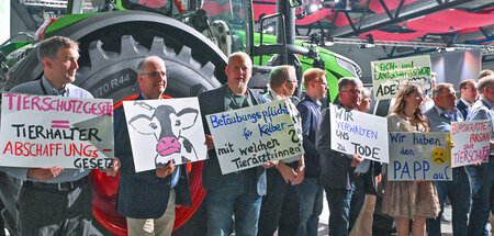 Eine Delegation protestierender Bauernfunktionäre am Donnerstag ...