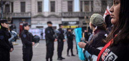 Gegen sozialen Kahlschlag: Die Proteste gegen den »Anarchokapita...