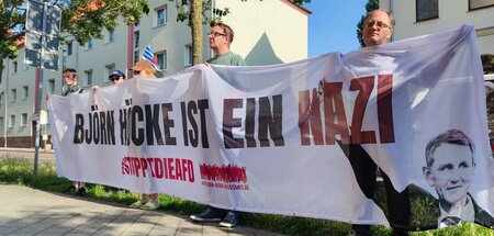 Klare Haltung gegen Höcke: Protest gegen den Thüringer AfD-Vorsi...