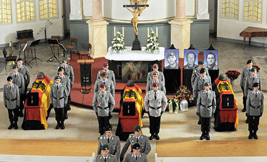 Trauerfeier für die Afghanistan-Kriegstoten Alexander S. (Brande...
