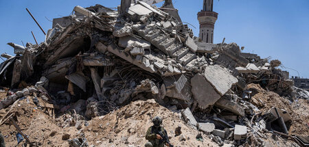 Israelische Soldaten nach getaner Arbeit (Südgaza, 3.7.2024) Israelische Soldaten nach getaner Arbeit (Südgaza, 3.7.2024)