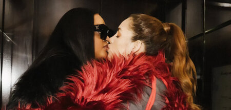 Dieser Kuss dürfte Brenda Biyas mächtigen Vater mächtig ärgern