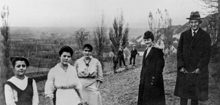 Kafka im böhmischen Zürau (Siřem), Aufnahme um 1917
