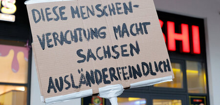 Protest gegen Menschenfeinde in Sachsen (Chemnitz, 17.2.2023)