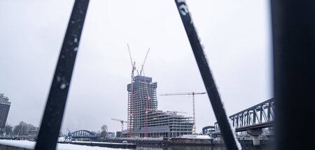 Investruine »kurzer Olaf«, einst hochfliegender Plan aus der Amt... Investruine »kurzer Olaf«, einst hochfliegender Plan aus der Amt...