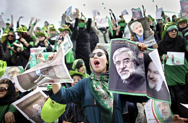 Einsatz für den Kontrahenten des iranischen Präsidenten Mahmud A... Einsatz für den Kontrahenten des iranischen Präsidenten Mahmud A...