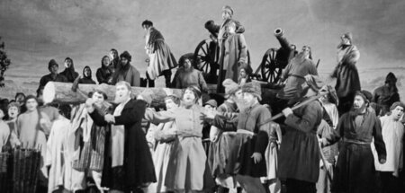 Antikriegsepos eines großen Pazifisten. Tolstois »Krieg und Frie...