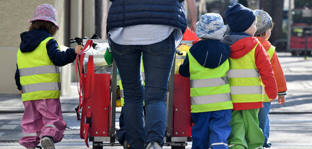 Auf dem Weg zur Verwahranstalt (Kitagruppe in Bayern)
