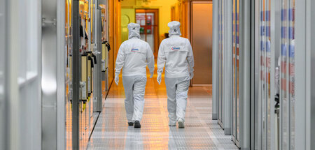 Arbeitsstellen: Müssen zahlreiche Beschäftigte des Techunternehm...
