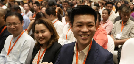 Natthaphong Ruengpanyawut, der Vorsitzende der neugegründeten Vo...