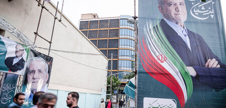 Gewählt und gleich mit Problemen konfrontiert: Massud Peseschkia...