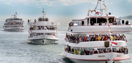 Verbindungsstiftend: Weiße Flotte auf dem Bodensee
