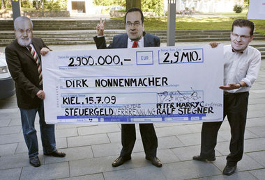 HSH-Nordbank-Akteure Carstensen, Nonnenmacher und Stegner – Prot... HSH-Nordbank-Akteure Carstensen, Nonnenmacher und Stegner – Prot...