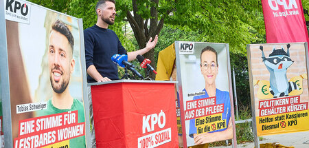 KPÖ-Spitzenkandidat Tobias Schweiger stellt am Dienstag in Wien ... KPÖ-Spitzenkandidat Tobias Schweiger stellt am Dienstag in Wien ...