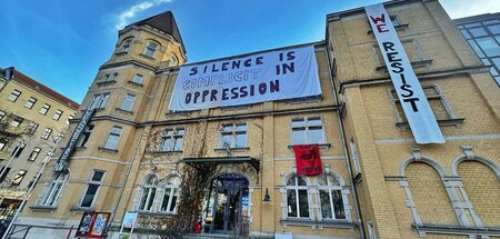 Die Betreiber des »Oyoun« lassen sich nicht einschüchtern durch ... Die Betreiber des »Oyoun« lassen sich nicht einschüchtern durch ...