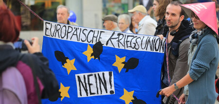 Kundgebung zum Antikriegstag (Magdeburg, 1.9.2014)