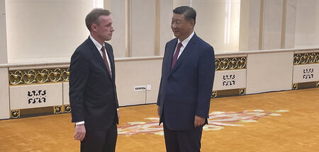 Jacob Sullivan und Xi Jinping am Donnerstag in Beijing