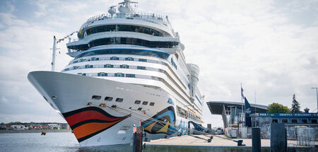 Die Papenburger Meyer-Werft könnte nach solchen Luxuskreuzern vi...