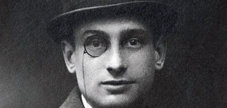 Philippe Soupault mit ohne Kassengestell Philippe Soupault mit ohne Kassengestell