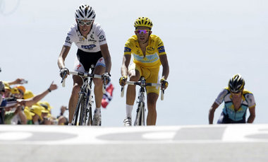 Samstag am Mont Ventoux: Andy Schleck, Contador, Armstrong