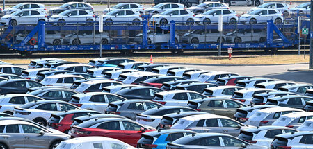 Suchen Käufer: Elektroautos von VW (Zwickau, 5.9.2024) Suchen Käufer: Elektroautos von VW (Zwickau, 5.9.2024)