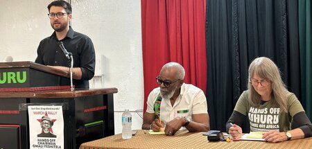 Die drei Angeklagten bei einer Pressekonferenz am Mittwoch in St... Die drei Angeklagten bei einer Pressekonferenz am Mittwoch in St...