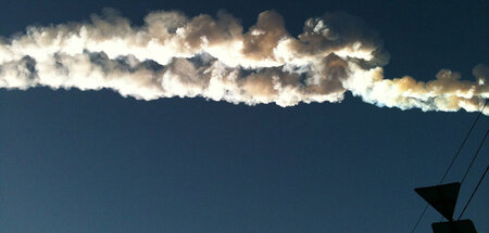 Weiße Spuren am Himmel: Der Meteorit von Tscheljabinsk (15.2.201...