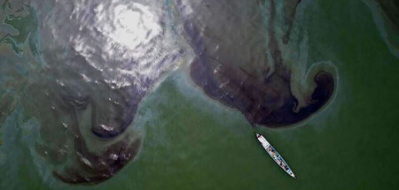 Umweltdesaster auf hoher See: Bis zu 1,4 Millionen Liter Rohstof...