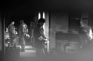 Razzia im Berliner Bethanien im Zuge bundesweiter Hausdurchsuchu...