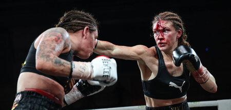 Verschwommene Sicht, aber alles im Griff: Nina Meinke (r.) bezwi...