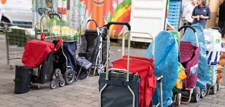 Immer mehr Menschen sind auf Tafeln und andere soziale Einrichtu...