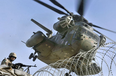 Die ISAF-Truppen werden von der afghanischen Bevölkerung zunehme...