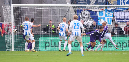 Hurra, Siegtreffer: Hansa Rostock erzielt das 2:1 gegen Erzgebir...