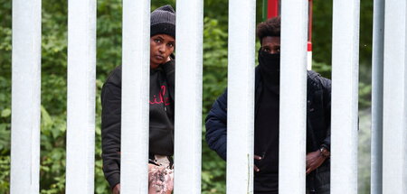 Auf der Flucht verletzt: Schutzsuchende jenseits einer polnische...