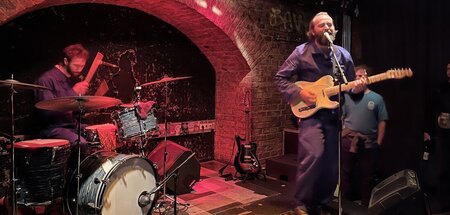 Schiffbruch mit Zuschauern: Die Band Marta macht Musik