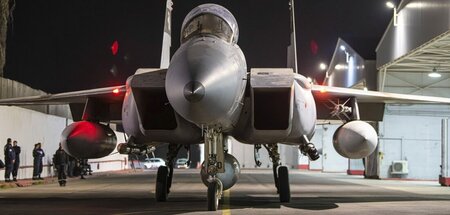 Bereit zum Angriff auf Iran: Israelischer F-15-Kampfjet am 26. O...