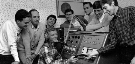 Sternstunden des Schwarzsendens: Die DJs von Swinging Radio Engl...