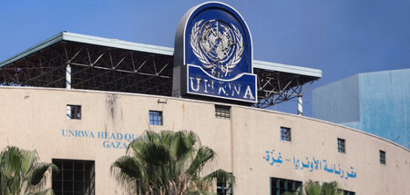 Unter israelischem Beschuss: Zentrale der UNRWA in Gaza-Stadt (1...
