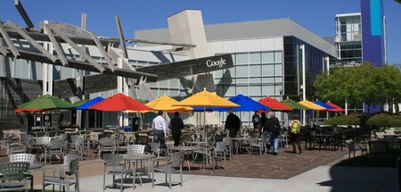 Firmenzentrale von Google, mittlerweile Teil von Alphabet Inc., ...