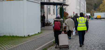 Schutzsuchende in einer »Aufnahmeeinrichtung für Asylbegehrende«...