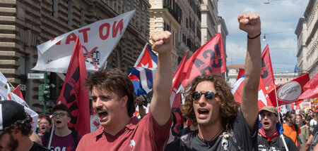 Treten offensiv auf, wollen Dampf machen: Aktivisten aus basisge...