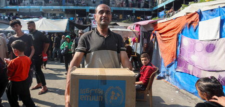 Könnte bald ausfallen: Hilfslieferung der UNRWA in einer vom Hil... Könnte bald ausfallen: Hilfslieferung der UNRWA in einer vom Hil...
