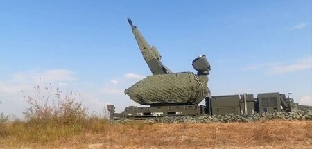 Rheinmetall-Produkt in der Praxis: Training eines »Skynex«-Syste... Rheinmetall-Produkt in der Praxis: Training eines »Skynex«-Syste...